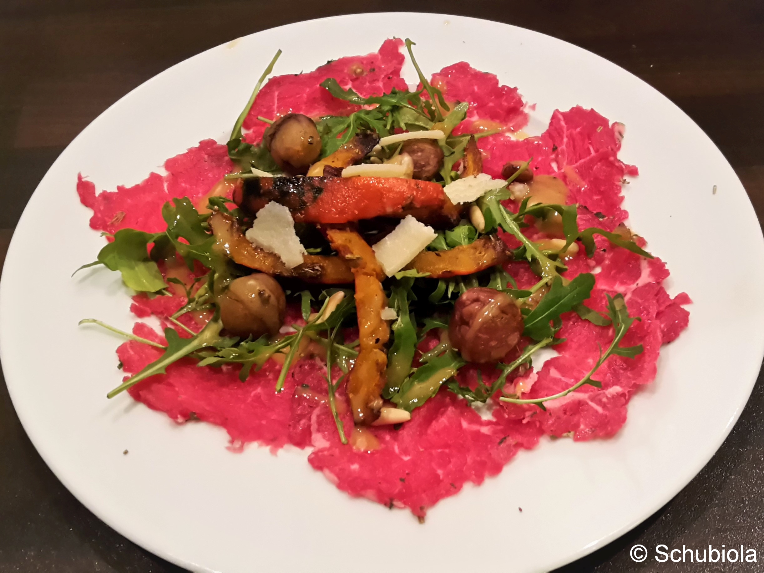Gekräutertes Carpaccio vom Kavalierspitz